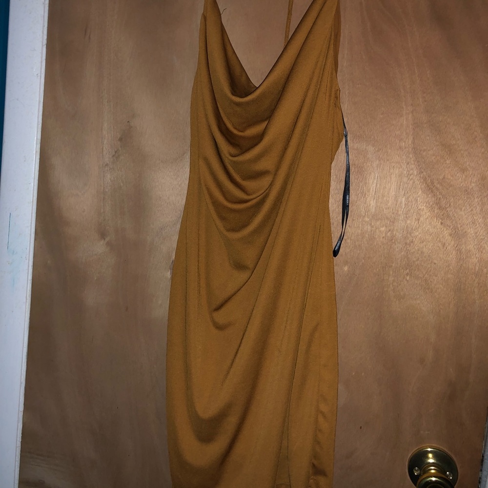 Brown dress